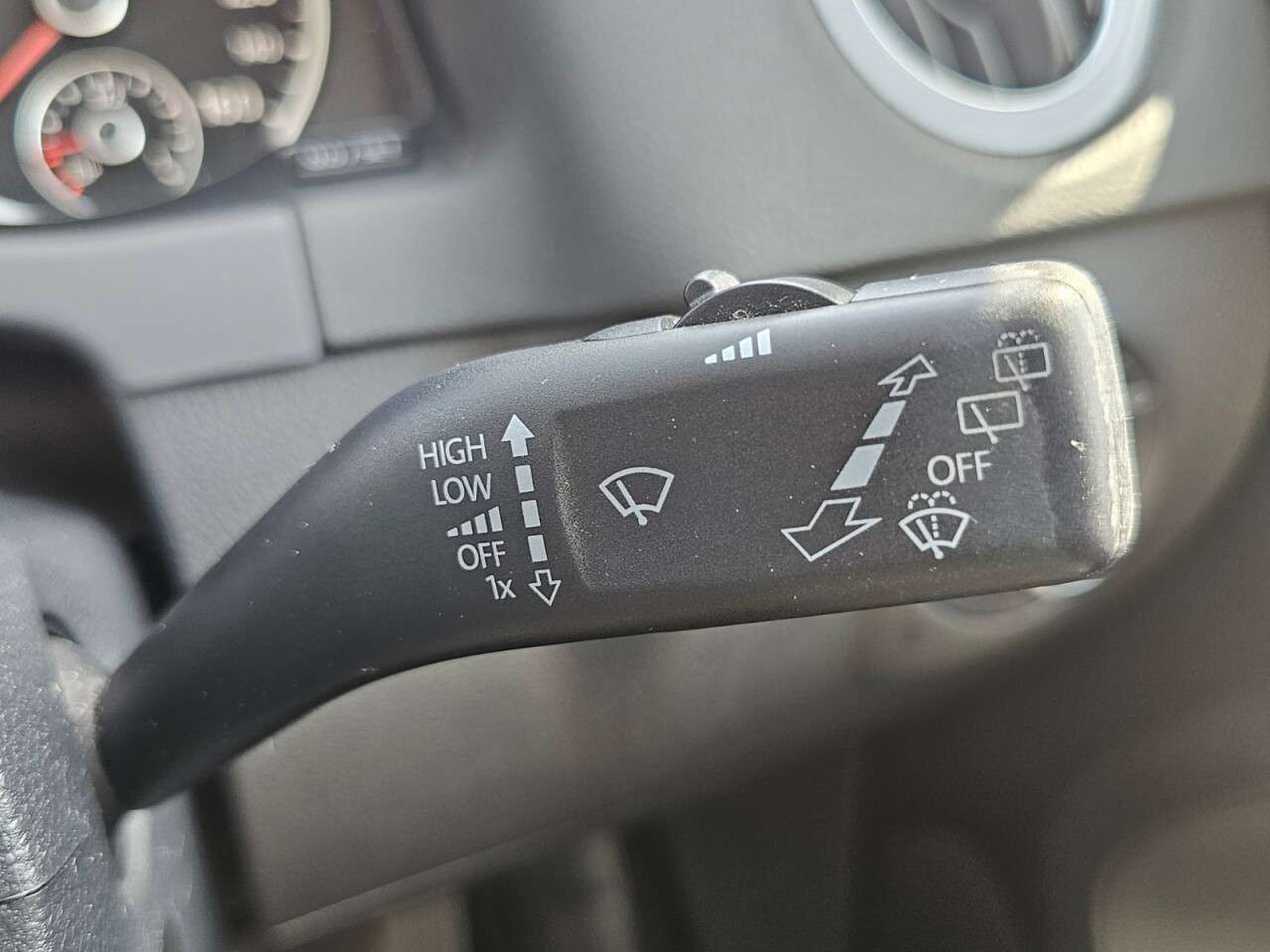 2015 VOLKSWAGEN TIGUAN 2015 VOLKSWAGEN TIGUAN