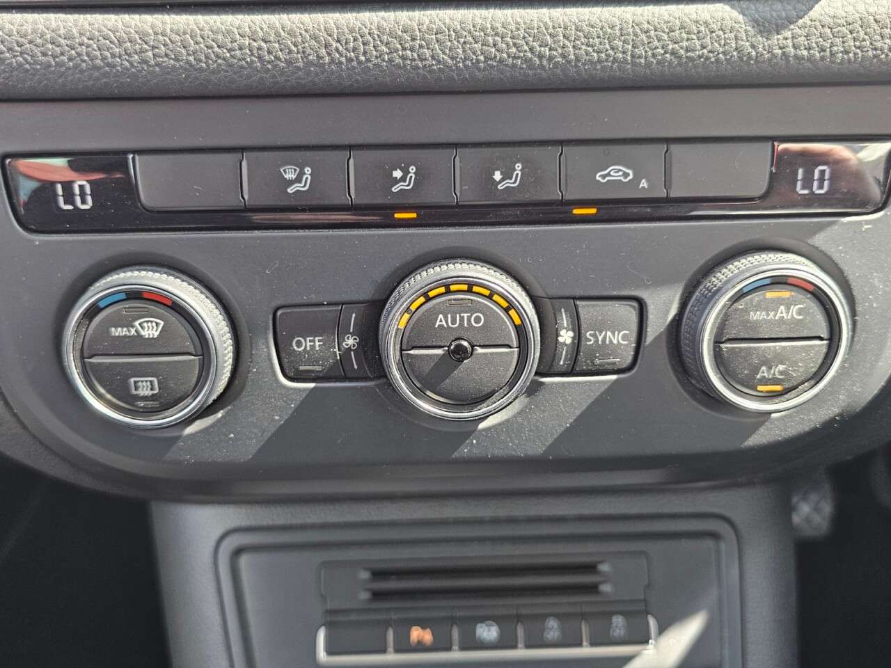2015 VOLKSWAGEN TIGUAN 2015 VOLKSWAGEN TIGUAN