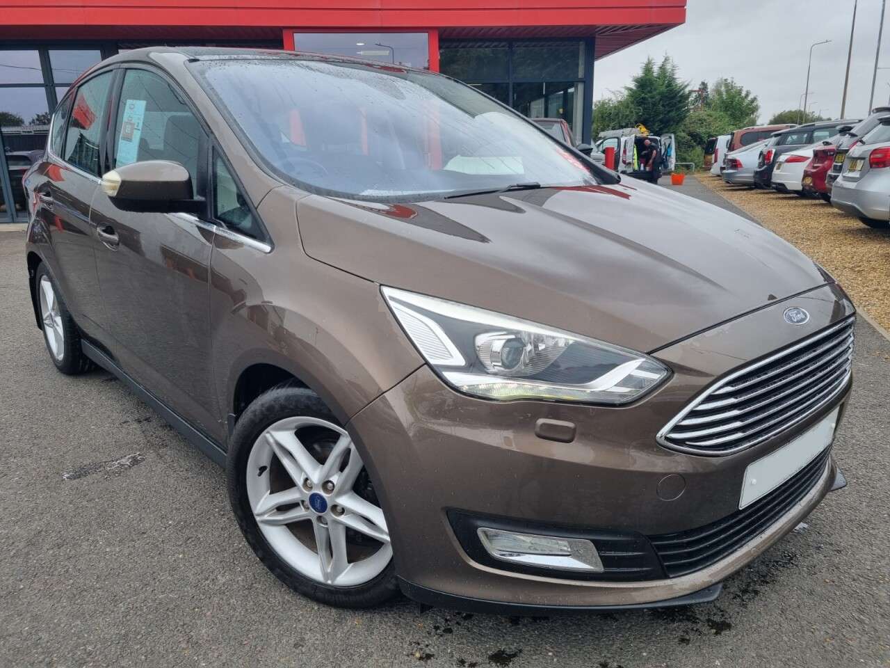 A 2016 FORD C-MAX 1.5 TDCi Titanium X MPV 5dr Diesel Powershift Euro 6 (s/s) (120 ps) A 2016 FORD C-MAX 1.5 TDCi Titanium X MPV 5dr Diesel Powershift Euro 6 (s/s) (120 ps)