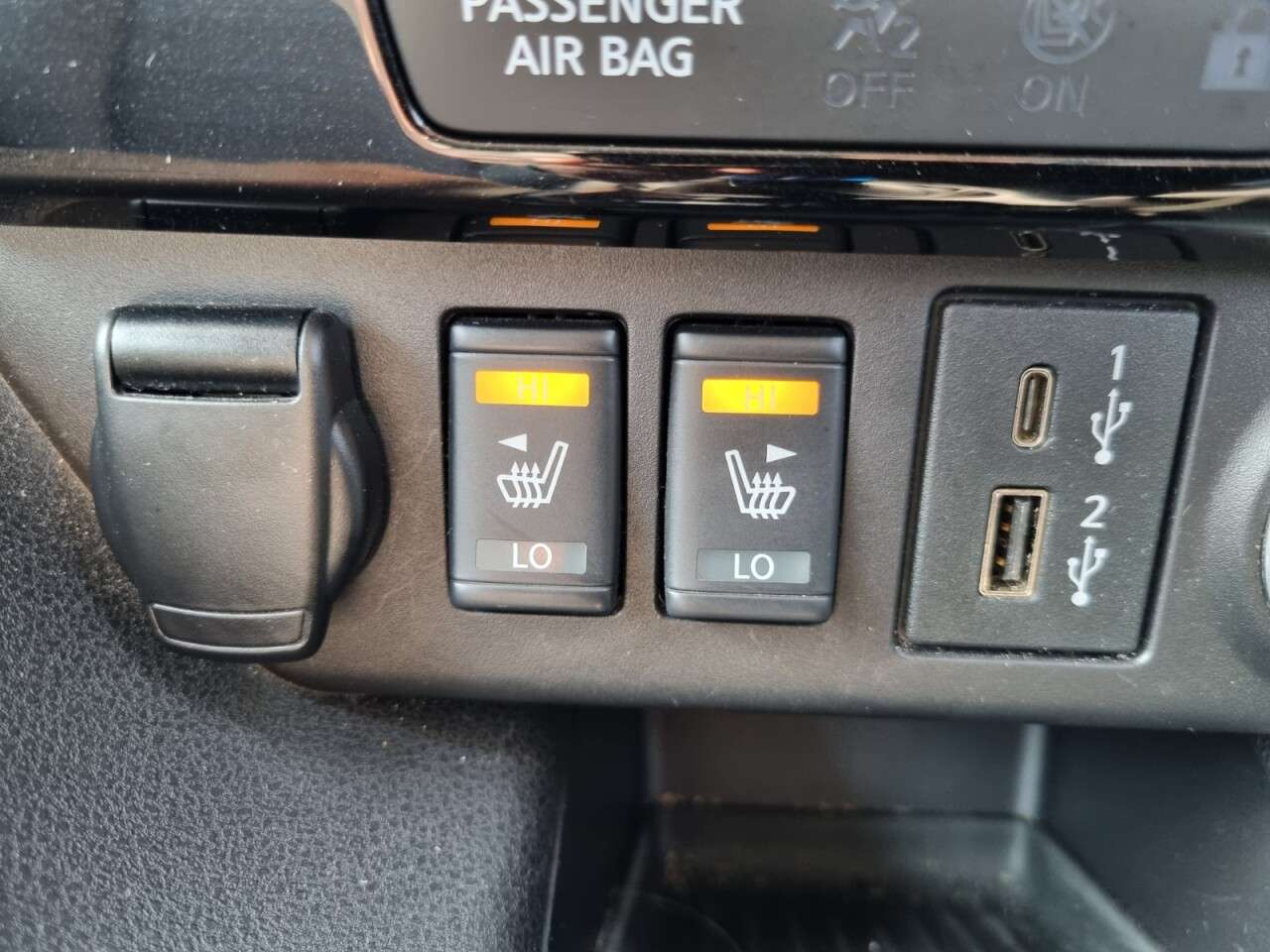 A 2022 NISSAN LEAF 59kWh e+ N-Connecta Hatchback 5dr Electric Auto (217 ps) A 2022 NISSAN LEAF 59kWh e+ N-Connecta Hatchback 5dr Electric Auto (217 ps)