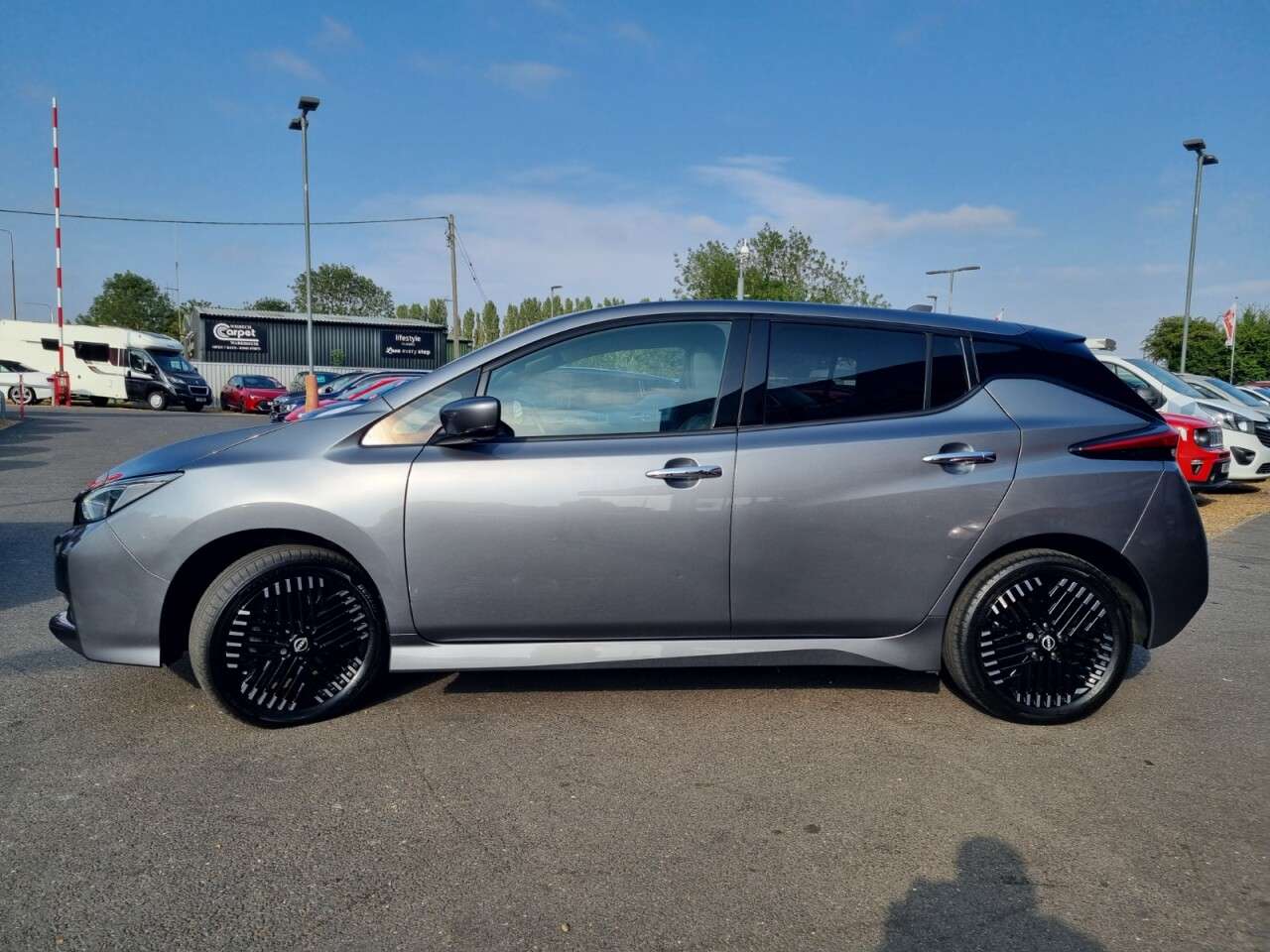 2022 NISSAN LEAF 2022 NISSAN LEAF