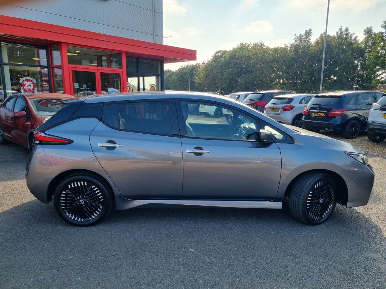 2022 NISSAN LEAF 2022 NISSAN LEAF
