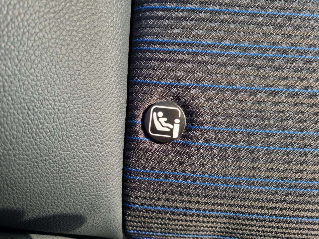 2022 NISSAN LEAF 2022 NISSAN LEAF