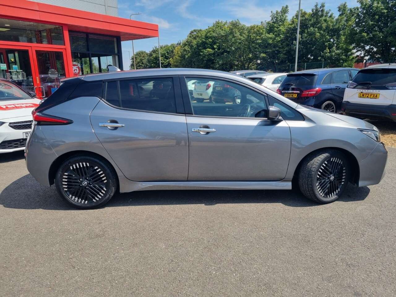 2022 NISSAN LEAF 2022 NISSAN LEAF