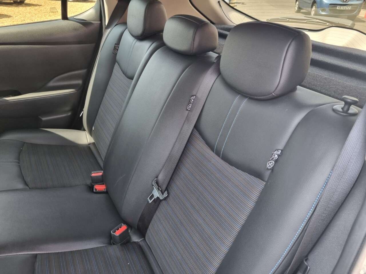 2022 NISSAN LEAF 2022 NISSAN LEAF