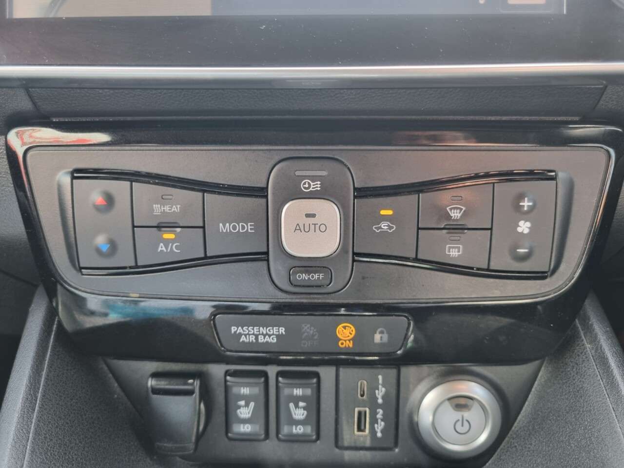 2022 NISSAN LEAF 2022 NISSAN LEAF