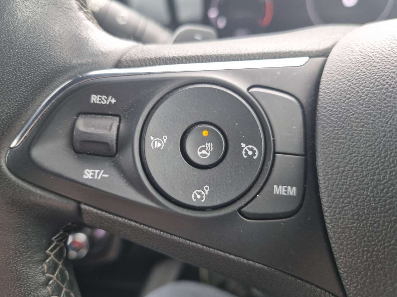 A 2023 VAUXHALL MOKKA 1.2 Turbo GS Line SUV 5dr Petrol Auto Euro 6 (s/s) (130 ps) A 2023 VAUXHALL MOKKA 1.2 Turbo GS Line SUV 5dr Petrol Auto Euro 6 (s/s) (130 ps)
