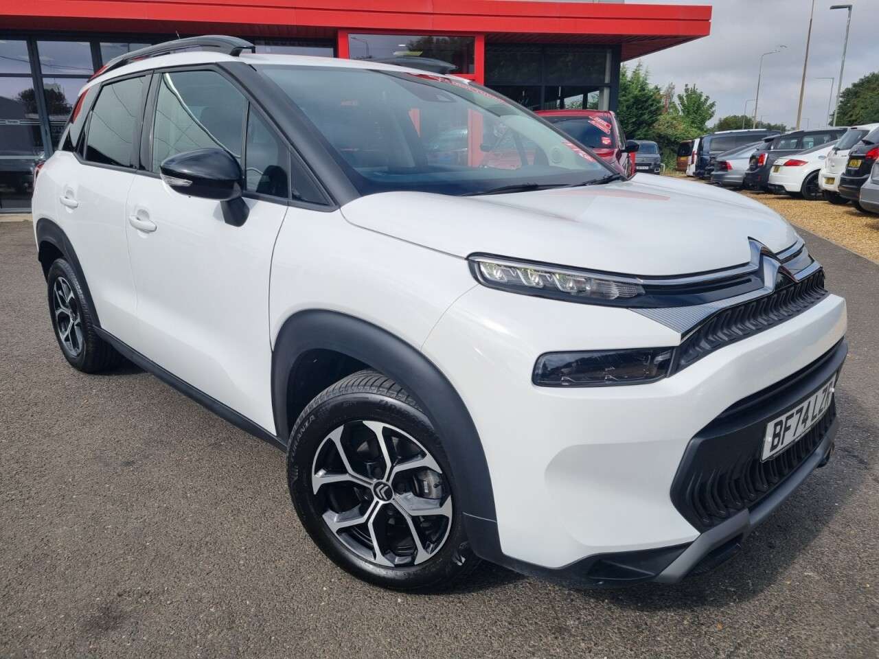 A 2024 CITROEN C3 AIRCROSS 1.2 PureTech PLUS SUV 5dr Petrol EAT6 Euro 6 (s/s) (130 ps) A 2024 CITROEN C3 AIRCROSS 1.2 PureTech PLUS SUV 5dr Petrol EAT6 Euro 6 (s/s) (130 ps)