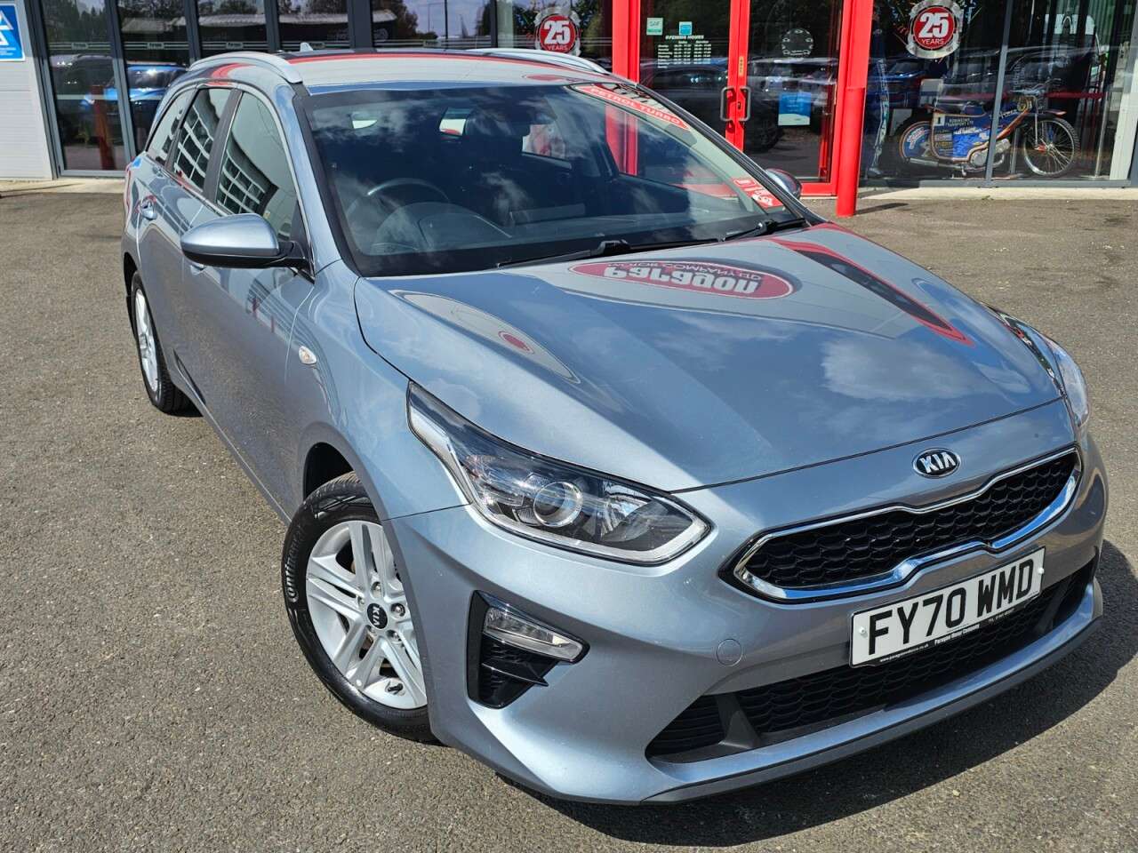 A 2020 KIA CEED 1.0 T-GDi ECO 2 Sportswagon 5dr Petrol Manual Euro 6 (s/s) (118 bhp) A 2020 KIA CEED 1.0 T-GDi ECO 2 Sportswagon 5dr Petrol Manual Euro 6 (s/s) (118 bhp)