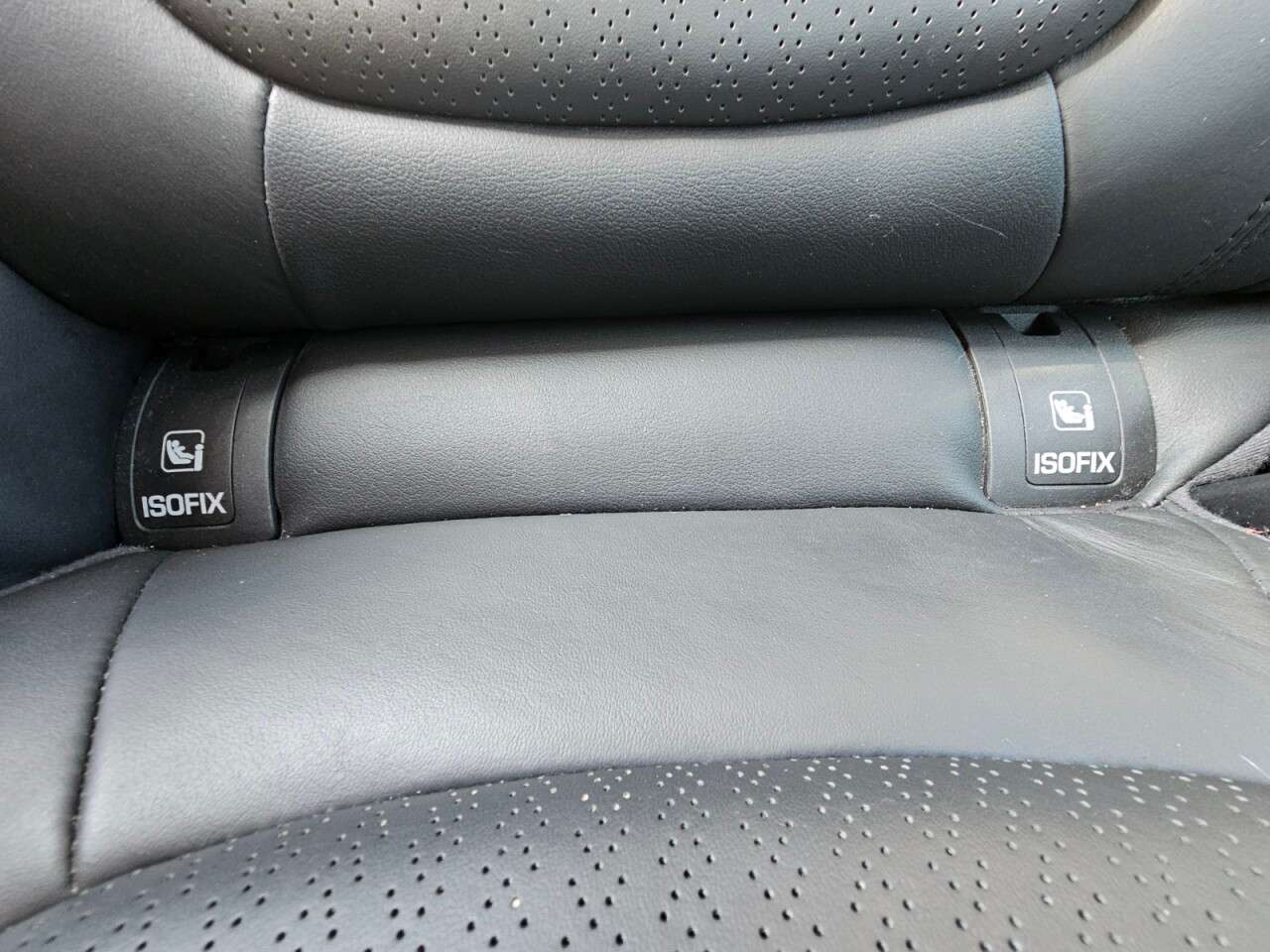 2017 JAGUAR XE 2017 JAGUAR XE