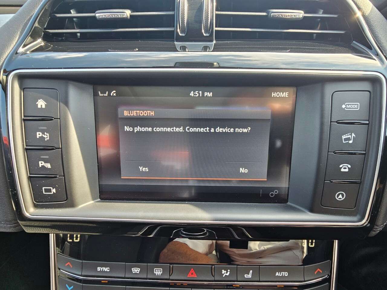 2017 JAGUAR XE 2017 JAGUAR XE