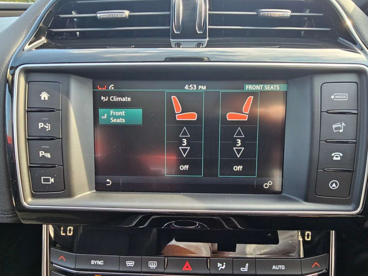 2017 JAGUAR XE 2017 JAGUAR XE