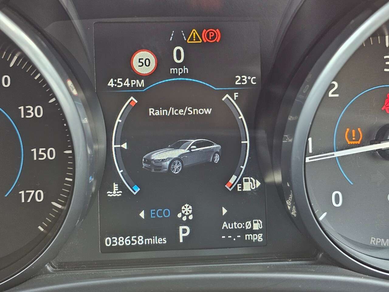 2017 JAGUAR XE 2017 JAGUAR XE