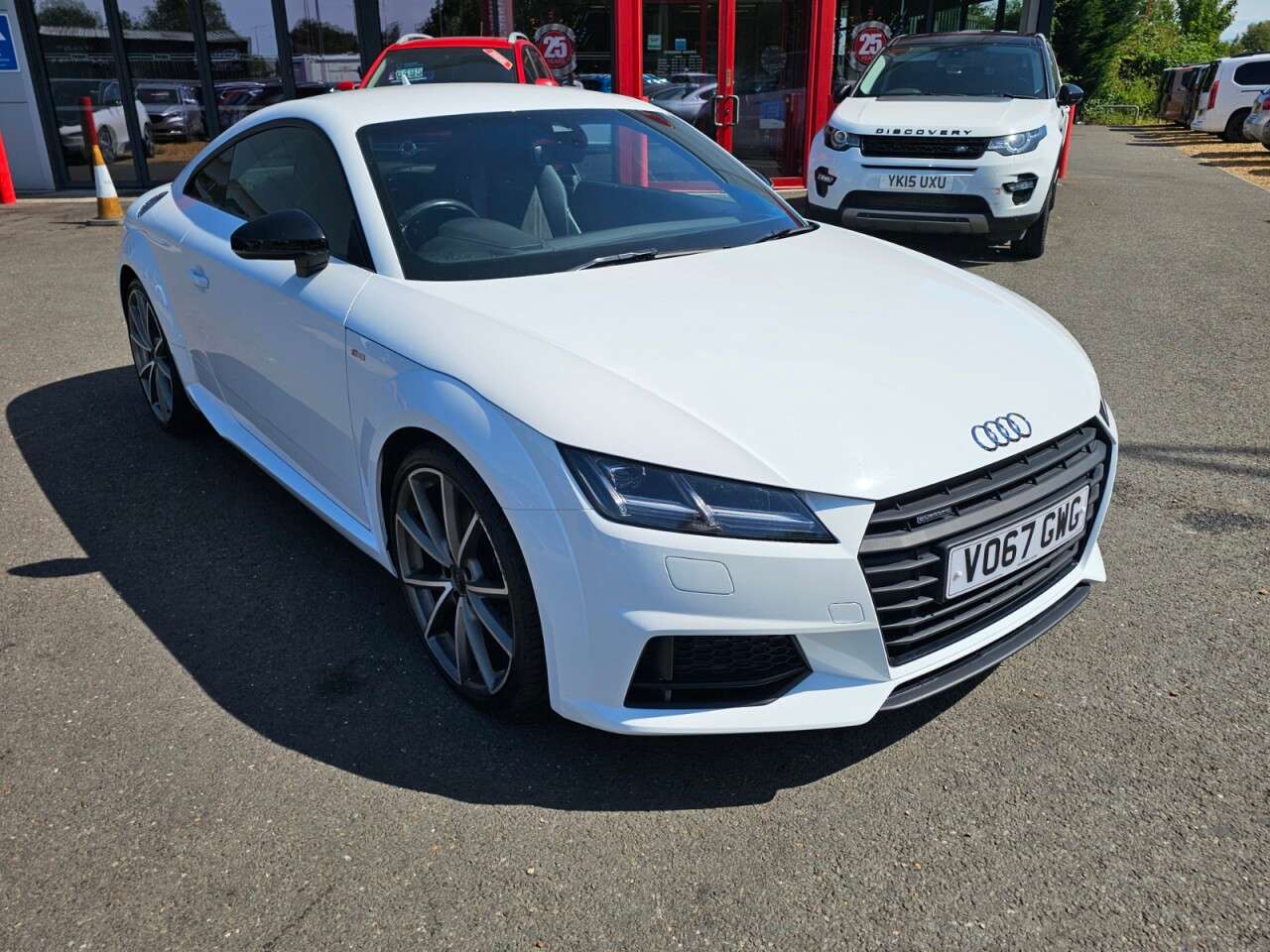 A 2017 AUDI TT TFSI QUATTRO S LINE BLACK EDITION A 2017 AUDI TT TFSI QUATTRO S LINE BLACK EDITION