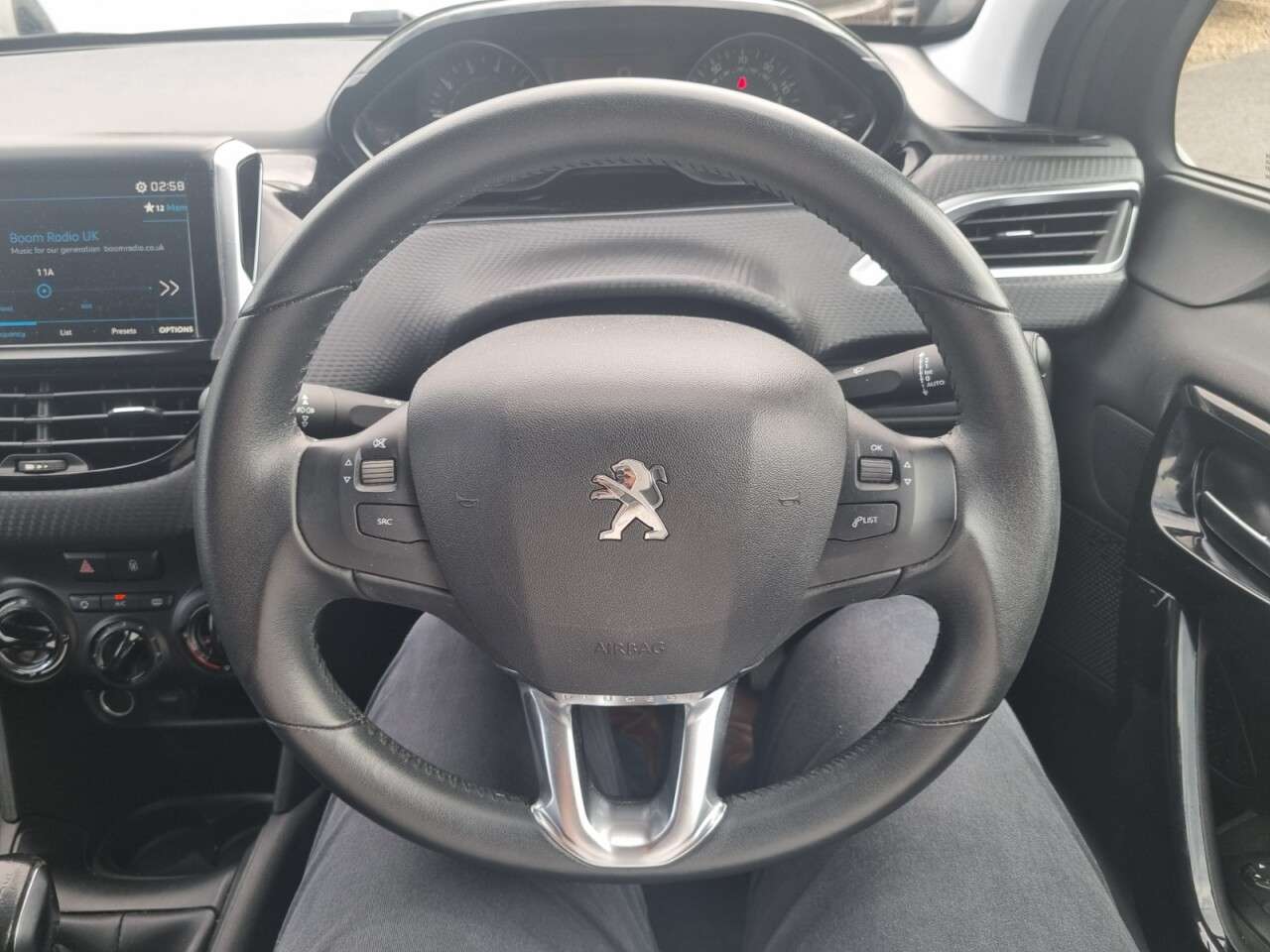 2019 PEUGEOT 208 2019 PEUGEOT 208