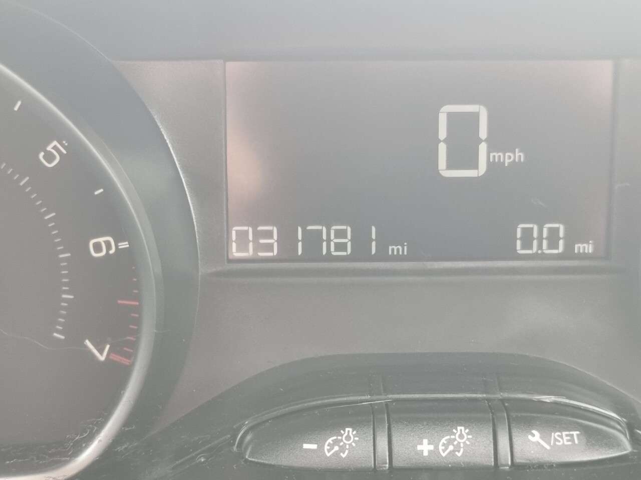 2019 PEUGEOT 208 2019 PEUGEOT 208