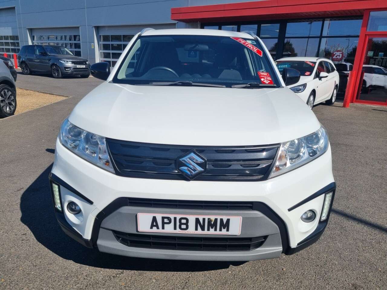 A 2018 SUZUKI VITARA 1.6 Kuro SUV 5dr Petrol Manual Euro 6 (s/s) (120 ps) A 2018 SUZUKI VITARA 1.6 Kuro SUV 5dr Petrol Manual Euro 6 (s/s) (120 ps)