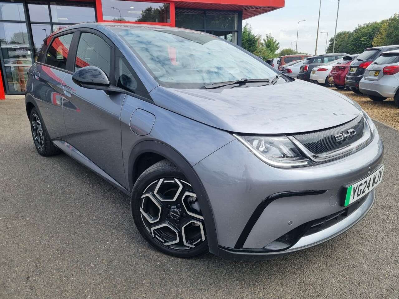 A 2024 BYD DOLPHIN 60.48kWh Comfort Hatchback 5dr Electric Auto (204 ps) A 2024 BYD DOLPHIN 60.48kWh Comfort Hatchback 5dr Electric Auto (204 ps)