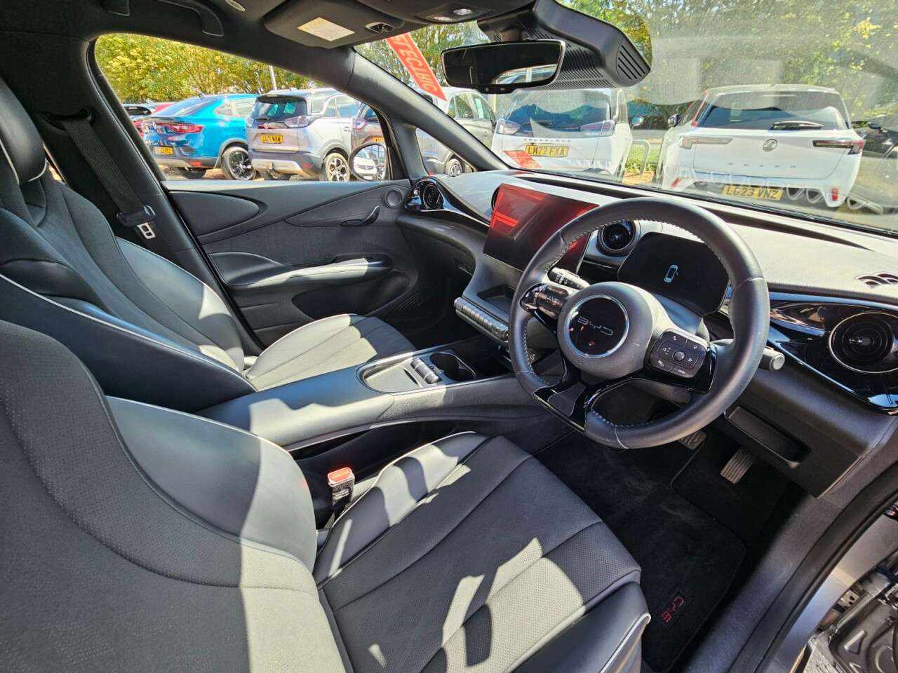 2024 BYD DOLPHIN 2024 BYD DOLPHIN