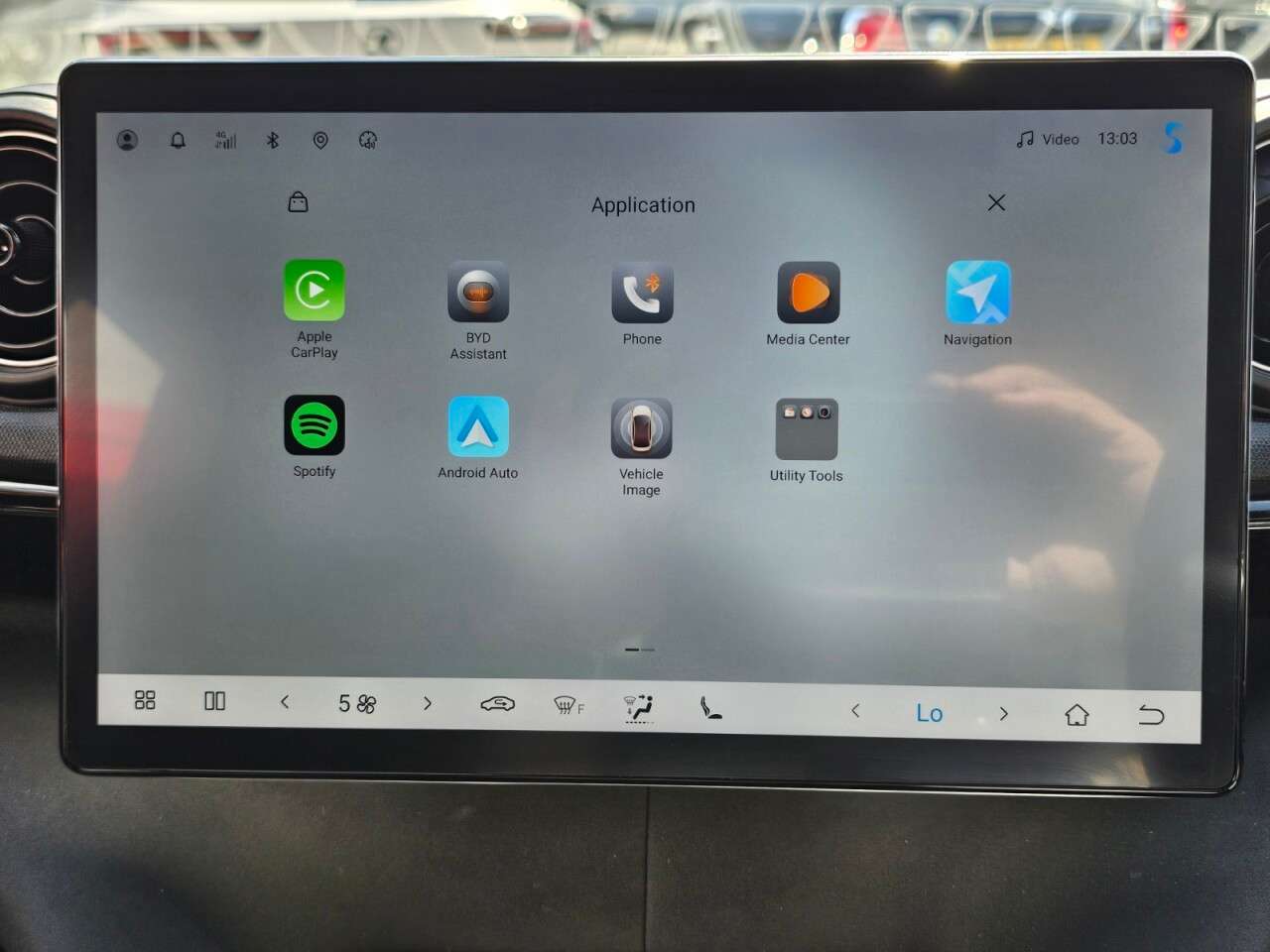 2024 BYD DOLPHIN 2024 BYD DOLPHIN