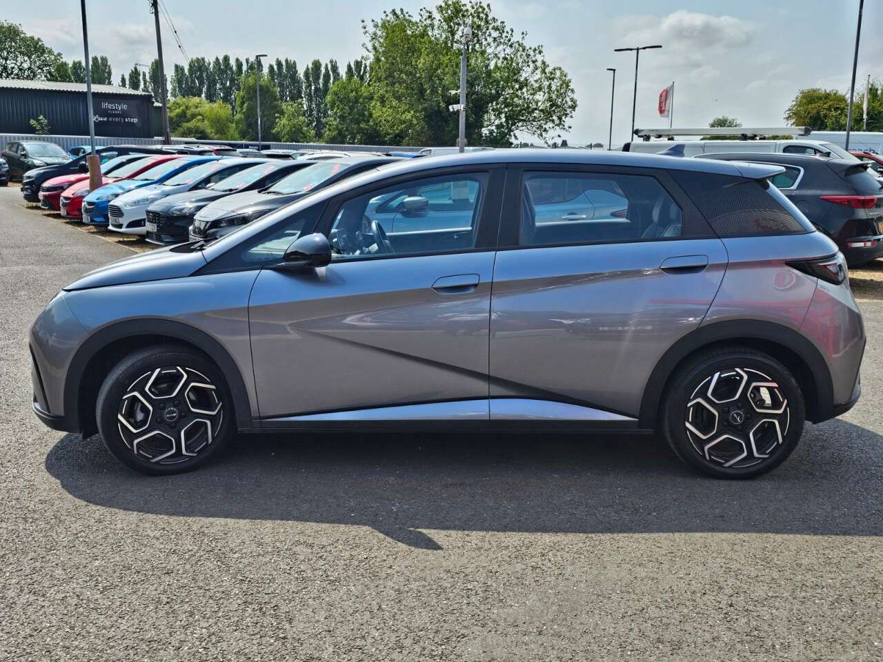 2024 BYD DOLPHIN 2024 BYD DOLPHIN