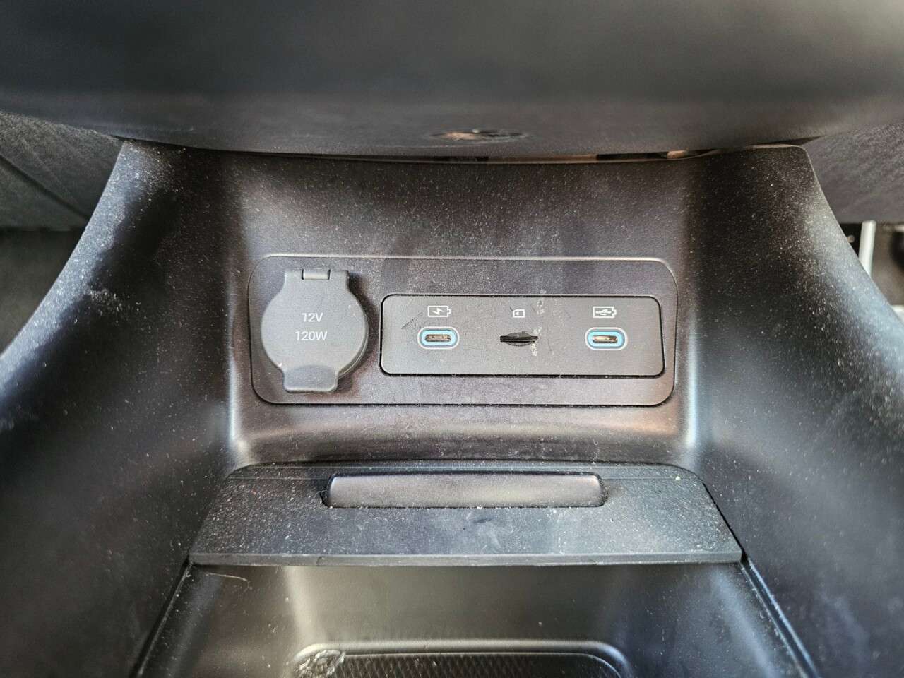 2024 BYD DOLPHIN 2024 BYD DOLPHIN