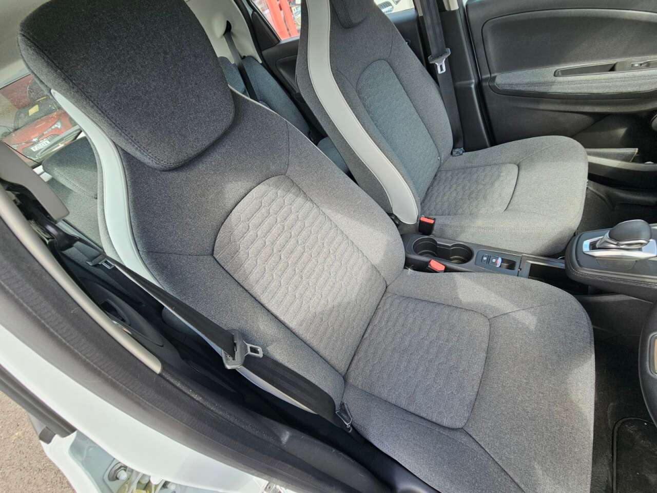 2021 RENAULT ZOE 2021 RENAULT ZOE