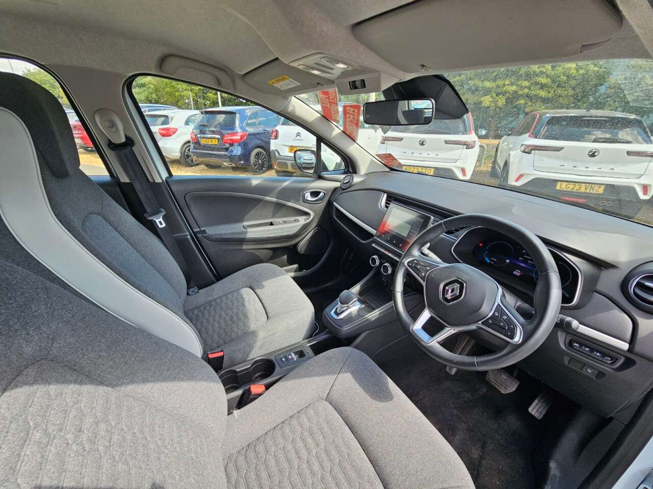 2021 RENAULT ZOE 2021 RENAULT ZOE
