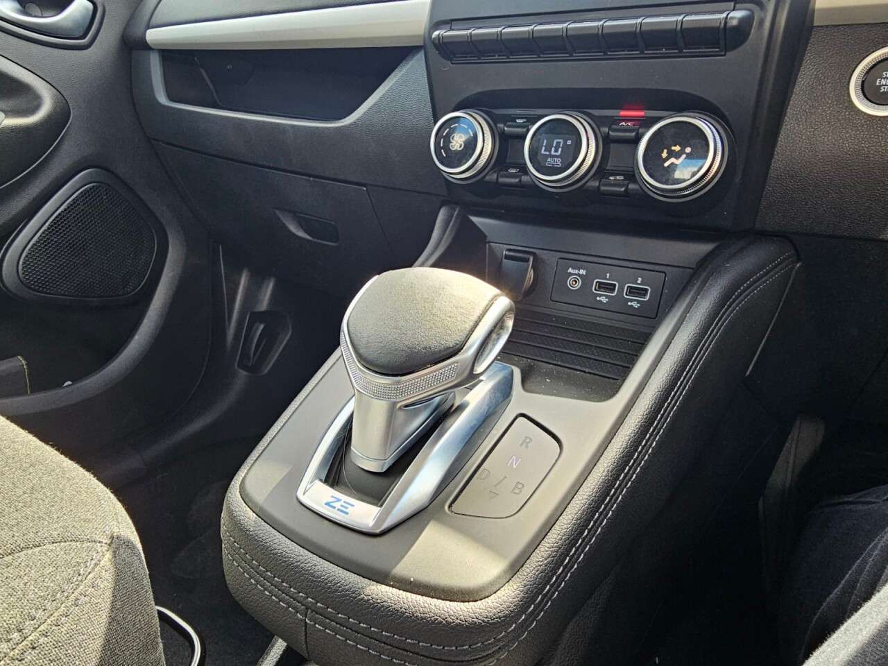 2021 RENAULT ZOE 2021 RENAULT ZOE