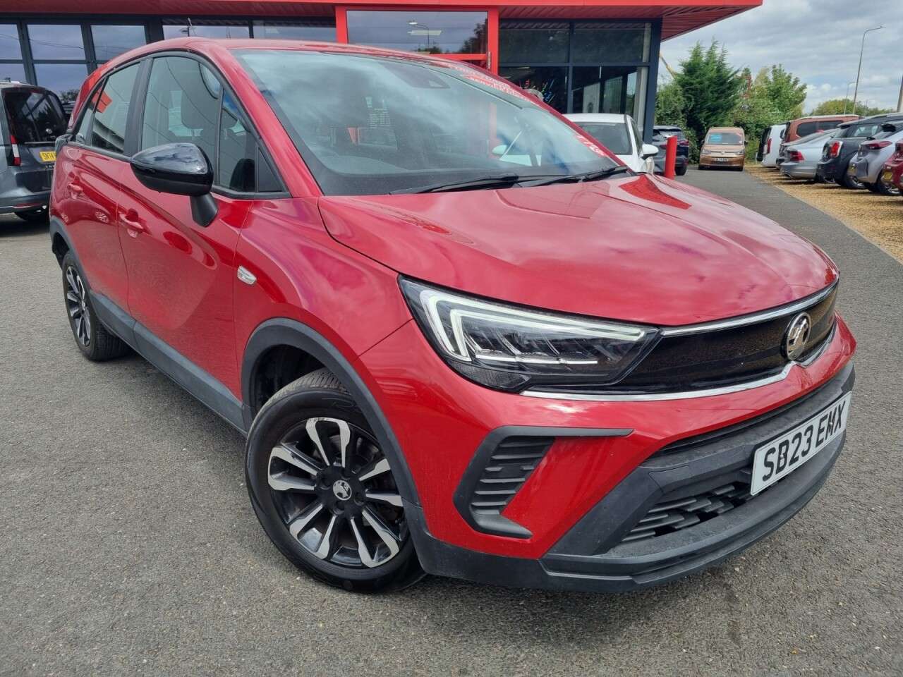 A 2023 VAUXHALL CROSSLAND 1.2 Turbo Design SUV 5dr Petrol Manual Euro 6 (s/s) (110 ps) A 2023 VAUXHALL CROSSLAND 1.2 Turbo Design SUV 5dr Petrol Manual Euro 6 (s/s) (110 ps)