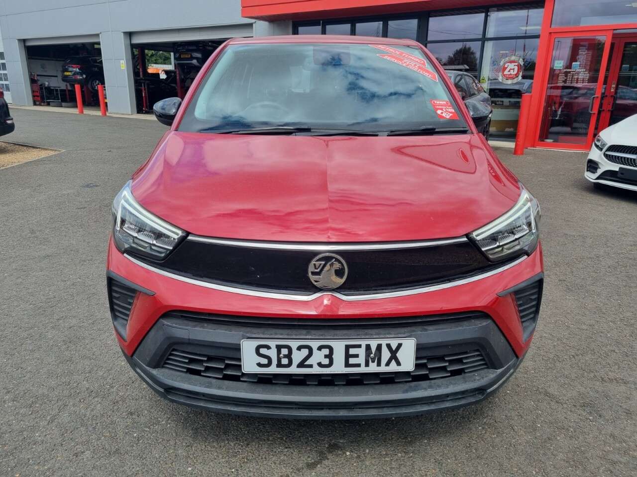 A 2023 VAUXHALL CROSSLAND 1.2 Turbo Design SUV 5dr Petrol Manual Euro 6 (s/s) (110 ps) A 2023 VAUXHALL CROSSLAND 1.2 Turbo Design SUV 5dr Petrol Manual Euro 6 (s/s) (110 ps)