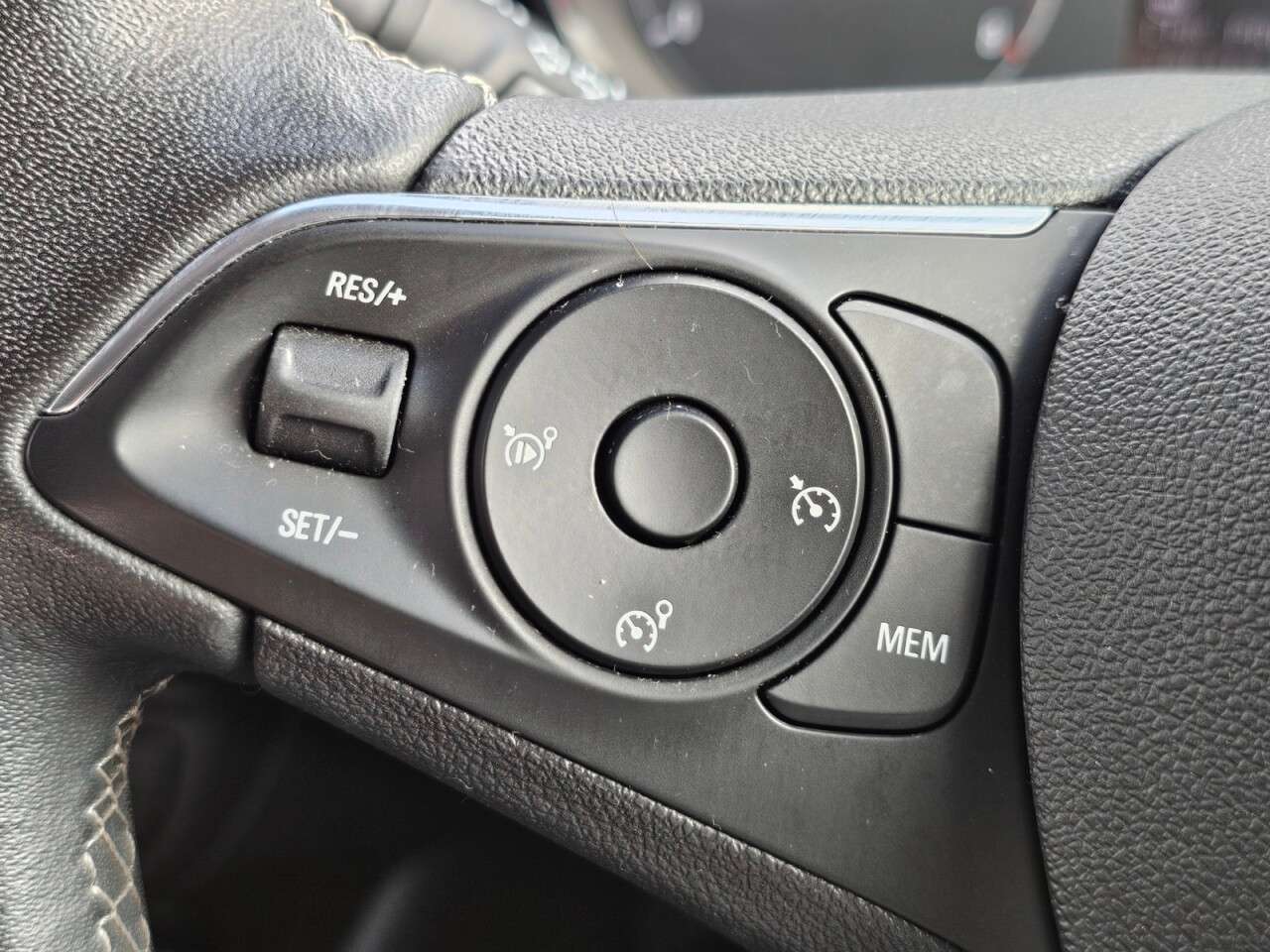 2023 VAUXHALL CROSSLAND 2023 VAUXHALL CROSSLAND