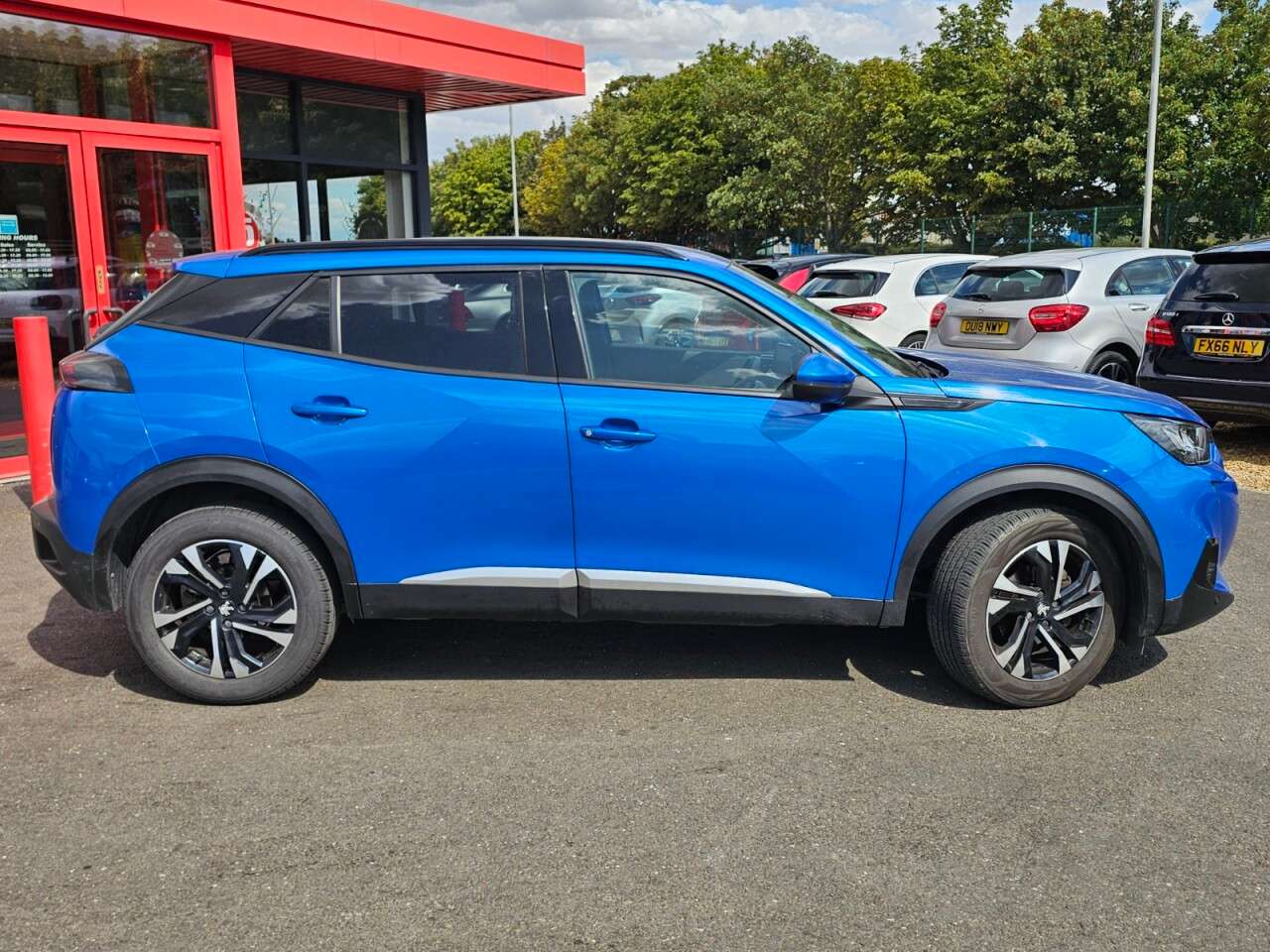 2020 PEUGEOT 2008 2020 PEUGEOT 2008
