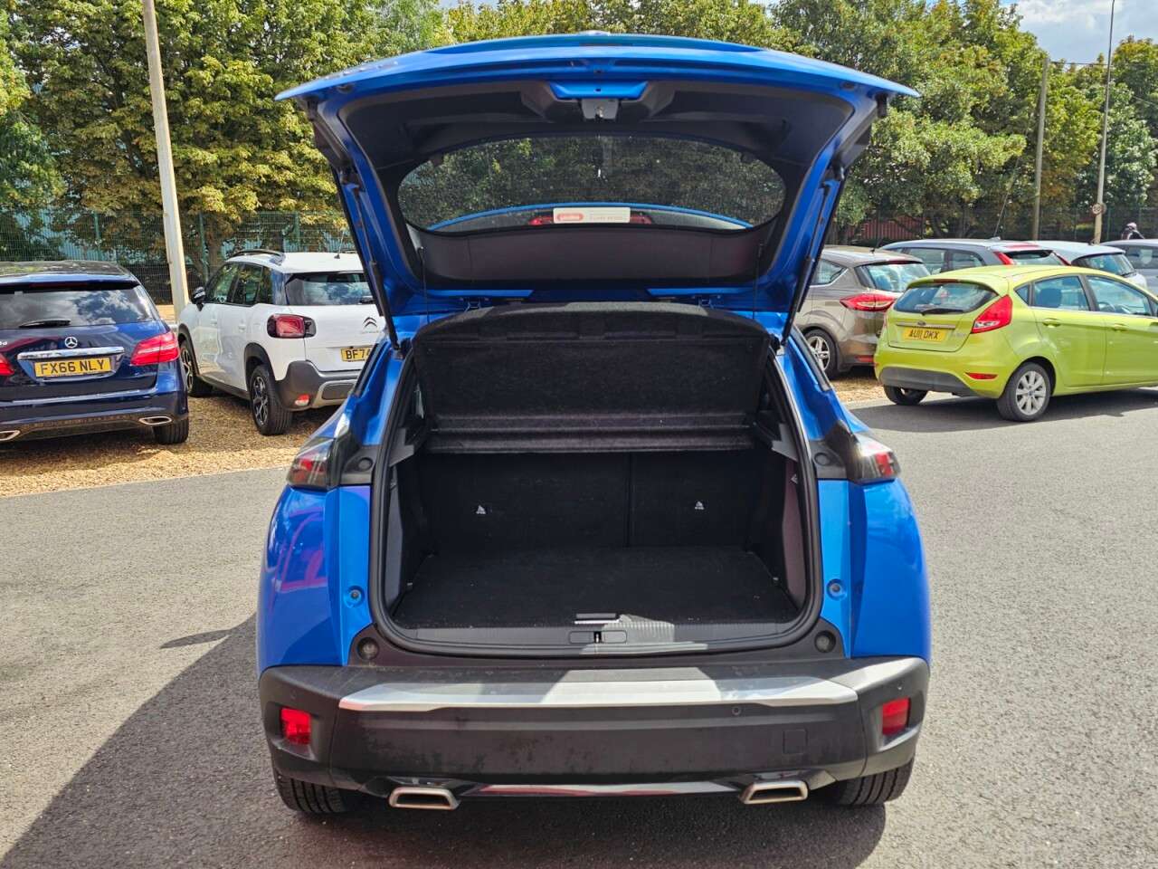 2020 PEUGEOT 2008 2020 PEUGEOT 2008