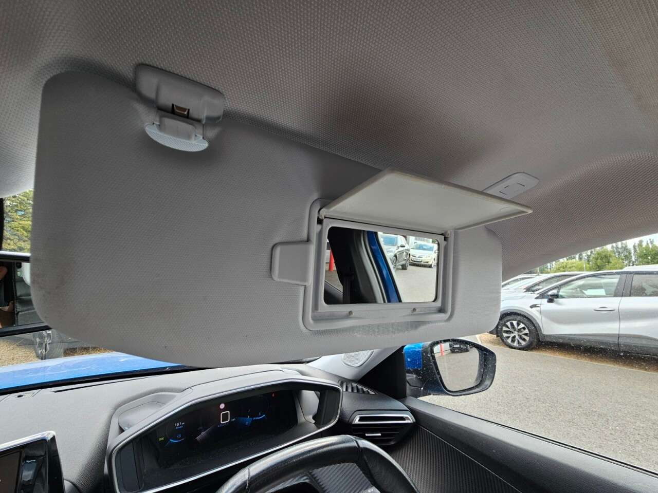 2020 PEUGEOT 2008 2020 PEUGEOT 2008