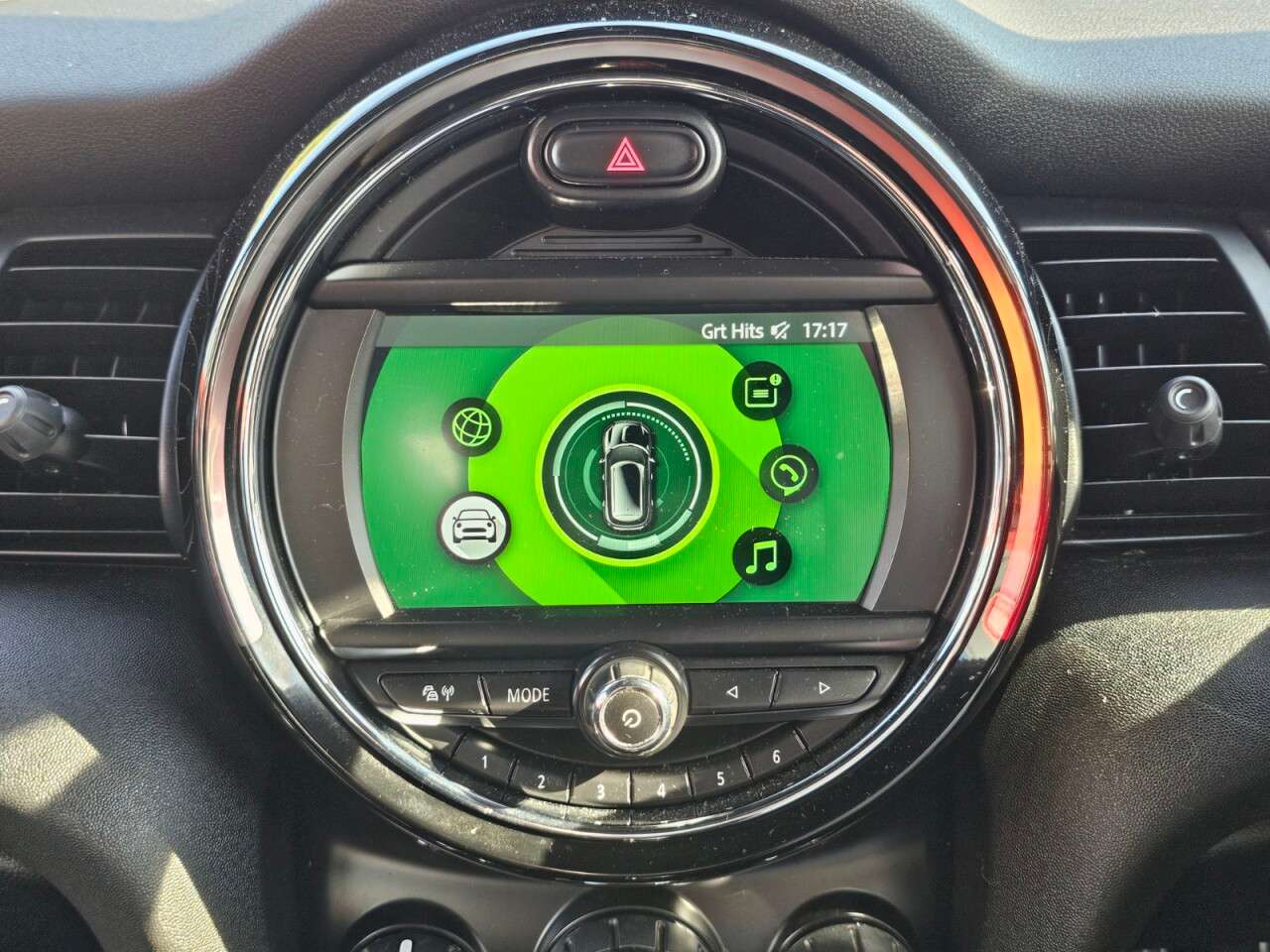 A 2019 MINI HATCH 1.5 Cooper Sport Hatchback 5dr Petrol Manual Euro 6 (s/s) (136 ps) A 2019 MINI HATCH 1.5 Cooper Sport Hatchback 5dr Petrol Manual Euro 6 (s/s) (136 ps)