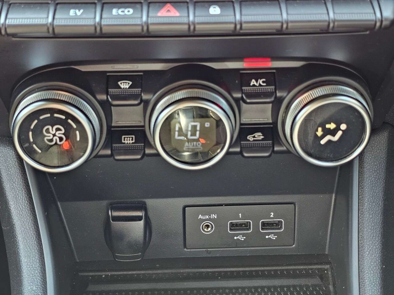 2022 RENAULT CAPTUR 2022 RENAULT CAPTUR