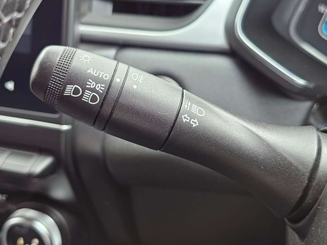 2022 RENAULT CAPTUR 2022 RENAULT CAPTUR