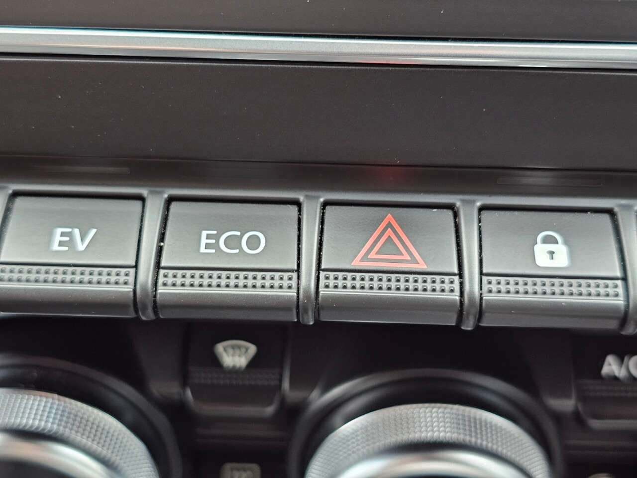 2022 RENAULT CAPTUR 2022 RENAULT CAPTUR
