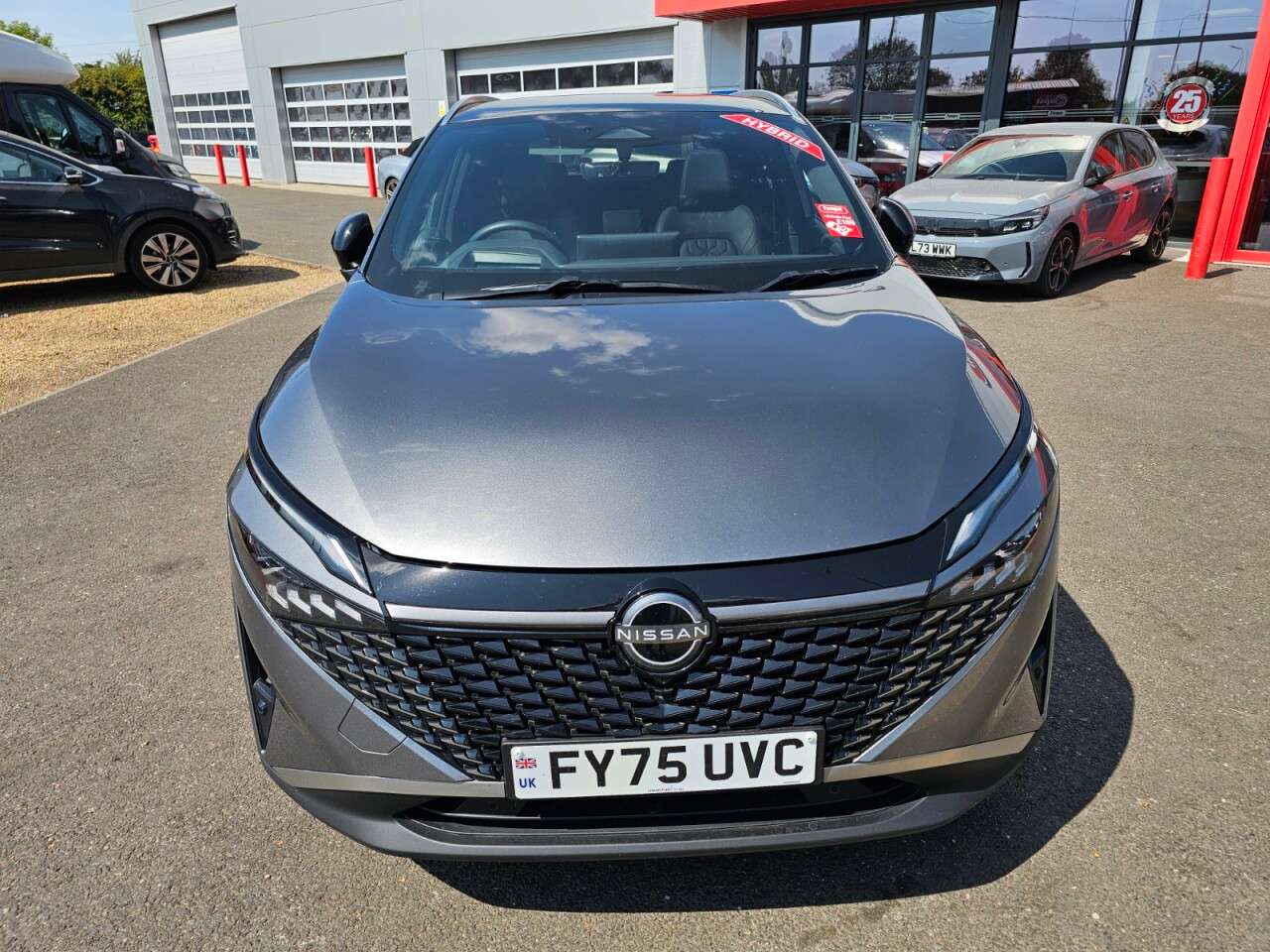 A 2025 NISSAN QASHQAI 1.3 DIG-T MHEV Tekna SUV 5dr Petrol Hybrid XTRON Euro 6 (s/s) (158 ps) A 2025 NISSAN QASHQAI 1.3 DIG-T MHEV Tekna SUV 5dr Petrol Hybrid XTRON Euro 6 (s/s) (158 ps)