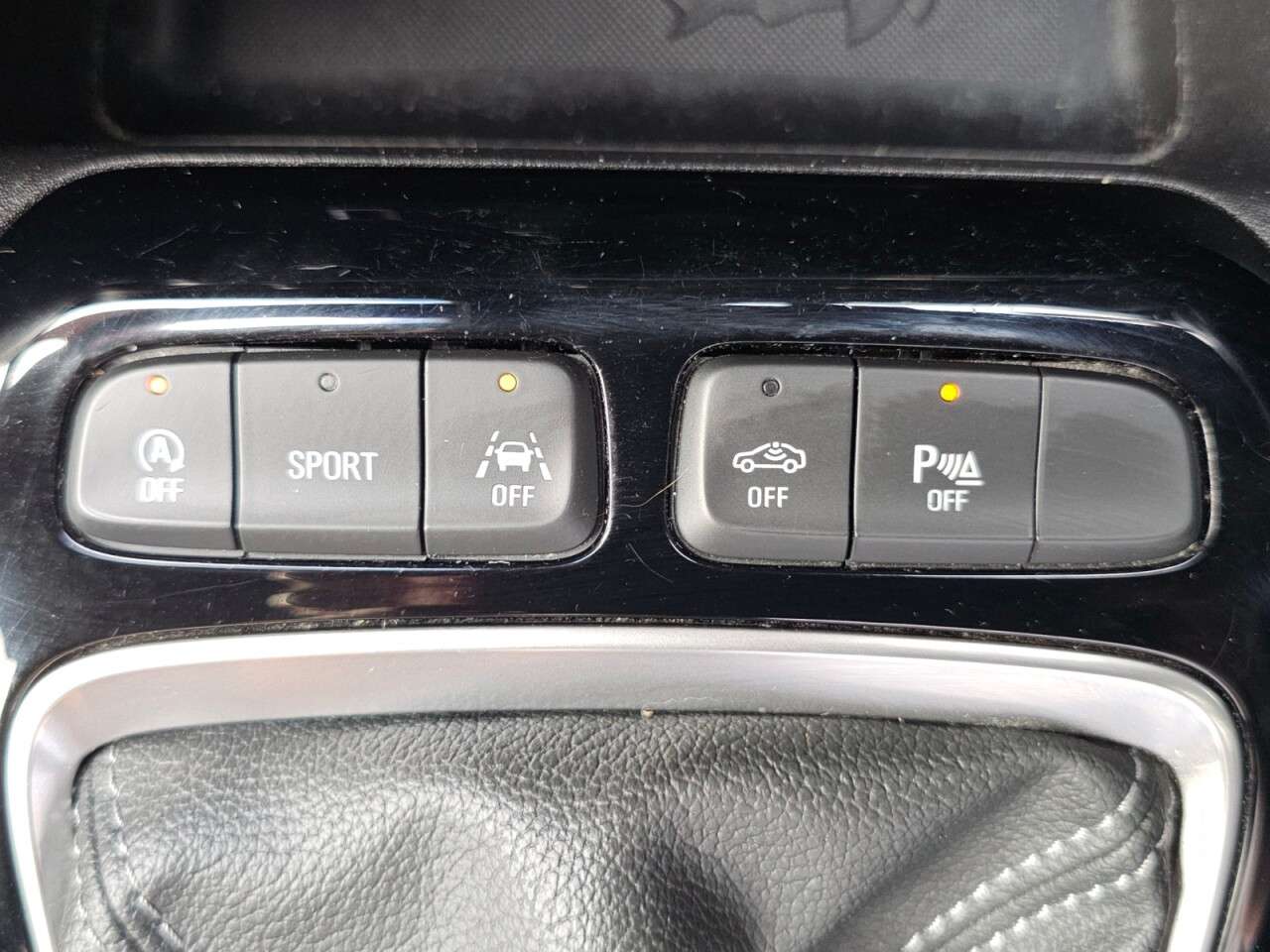 A 2021 VAUXHALL CORSA 1.2 Turbo SRi Premium Hatchback 5dr Petrol Manual Euro 6 (s/s) (100 ps) A 2021 VAUXHALL CORSA 1.2 Turbo SRi Premium Hatchback 5dr Petrol Manual Euro 6 (s/s) (100 ps)