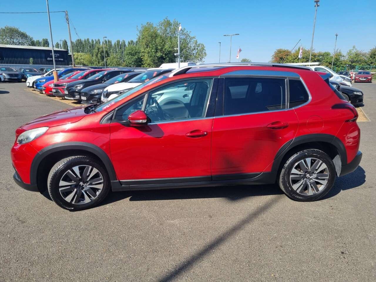 2017 PEUGEOT 2008 2017 PEUGEOT 2008