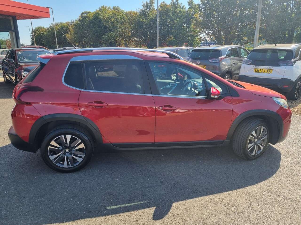 2017 PEUGEOT 2008 2017 PEUGEOT 2008