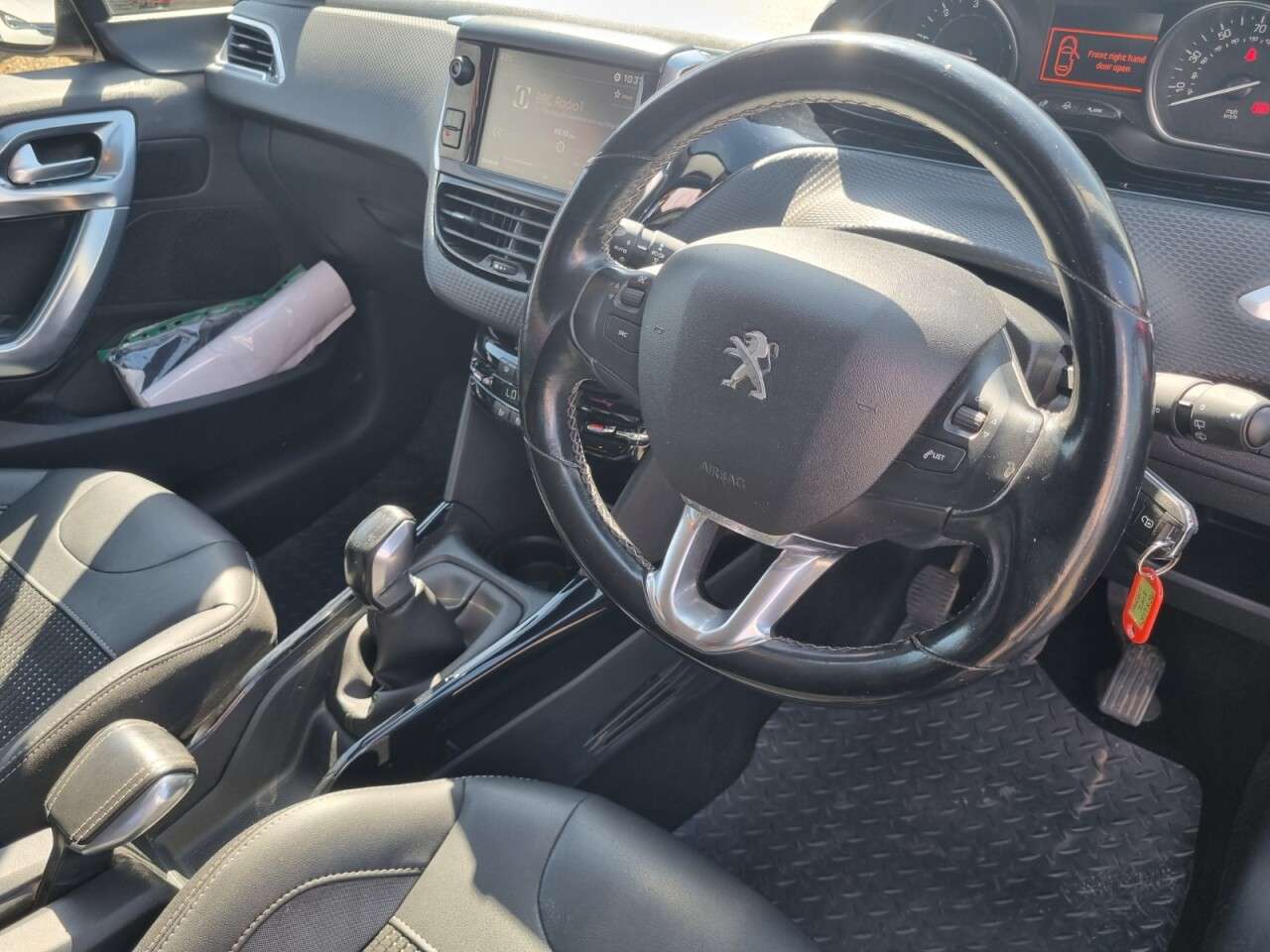 2017 PEUGEOT 2008 2017 PEUGEOT 2008