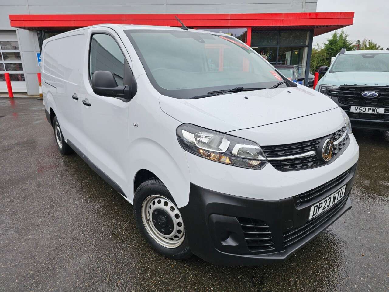 A 2023 VAUXHALL VIVARO 1.5 Turbo D 2900 Prime Panel Van 6dr Diesel Manual L2 H1 Euro 6 (s/s) (100 A 2023 VAUXHALL VIVARO 1.5 Turbo D 2900 Prime Panel Van 6dr Diesel Manual L2 H1 Euro 6 (s/s) (100