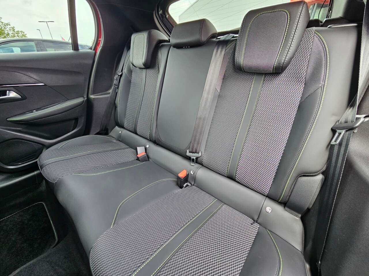 2024 PEUGEOT 208 2024 PEUGEOT 208