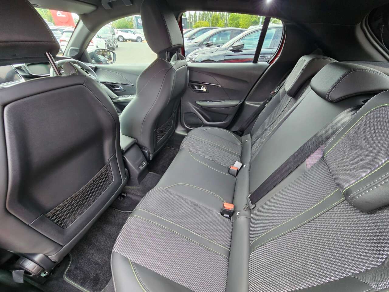 2024 PEUGEOT 208 2024 PEUGEOT 208