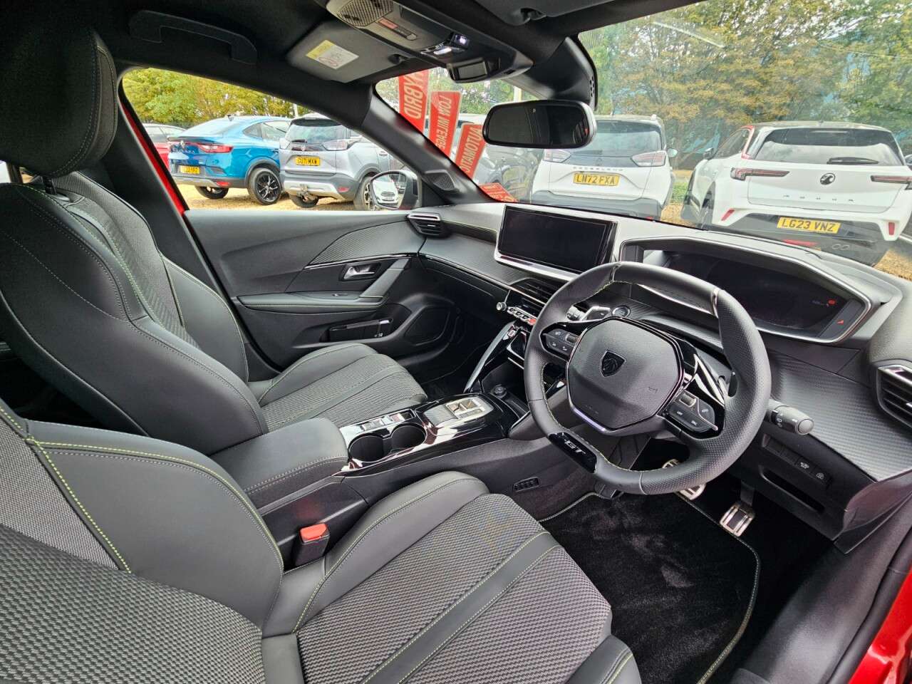 2024 PEUGEOT 208 2024 PEUGEOT 208
