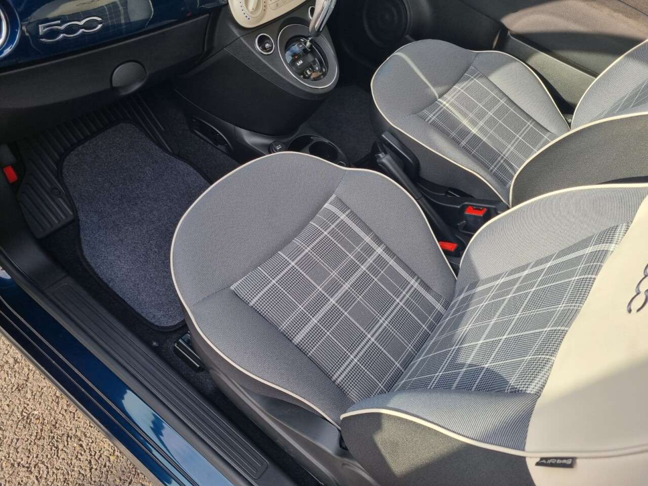 2019 FIAT 500 2019 FIAT 500