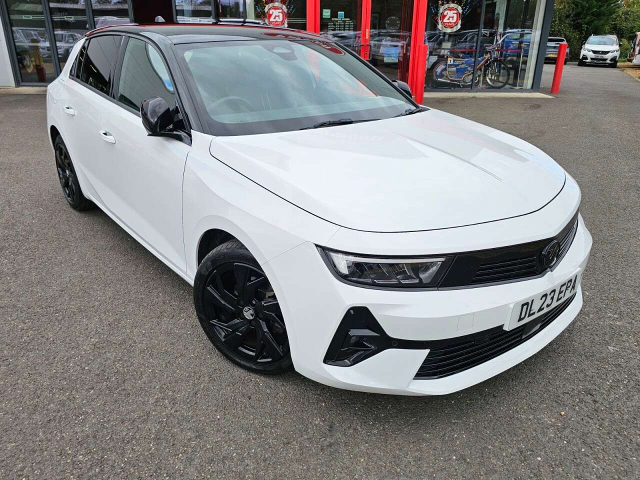 A 2023 VAUXHALL ASTRA 1.2 Turbo GS Hatchback 5dr Petrol Manual Euro 6 (s/s) (130 ps) A 2023 VAUXHALL ASTRA 1.2 Turbo GS Hatchback 5dr Petrol Manual Euro 6 (s/s) (130 ps)